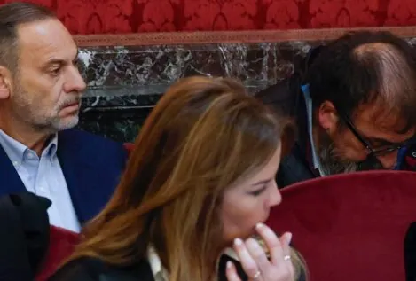 Las imágenes del primer día de juicio por el 'caso mascarillas' en el Tribunal Supremo