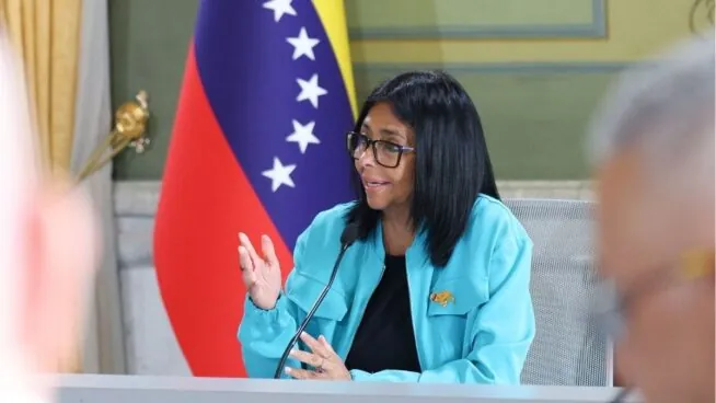 Delcy Rodríguez anuncia que la ley de amnistía en Venezuela «llega a su fin»
