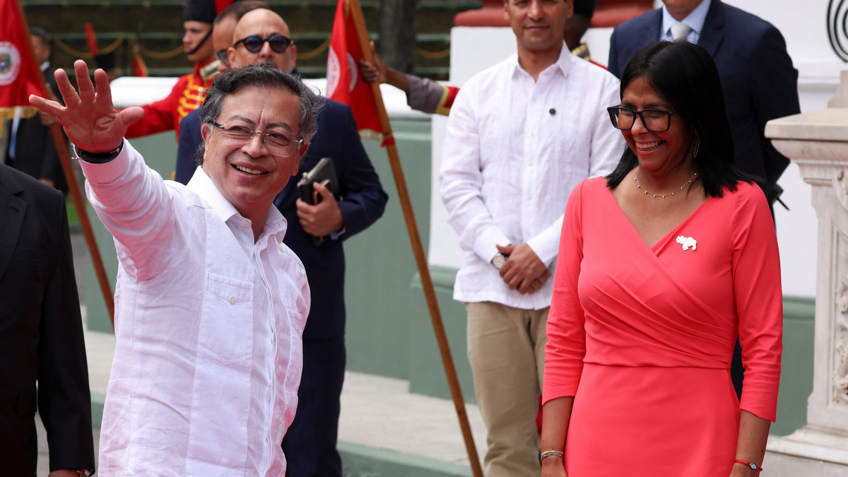 Delcy Rodríguez y Petro estrechan lazos en la primera visita a Caracas tras la caída de Maduro