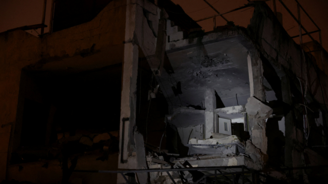 Irán continúa contraatacando y deja un herido en el centro de Israel