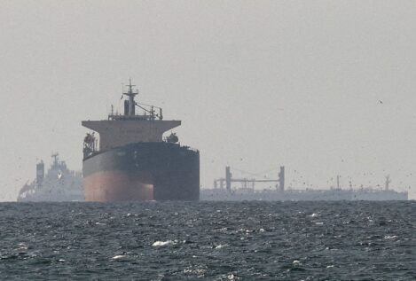 La Guardia Revolucionaria iraní apresa dos buques en el estrecho de Ormuz