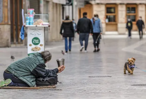 España tiene 330.000 personas más en riesgo de pobreza que en 2019
