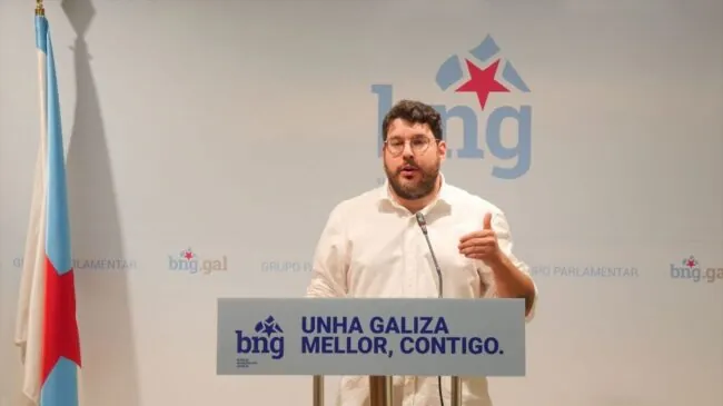 PP y BNG se llaman «delincuente» y «asesino» al recordar a Moncho Reboiras y Fraga