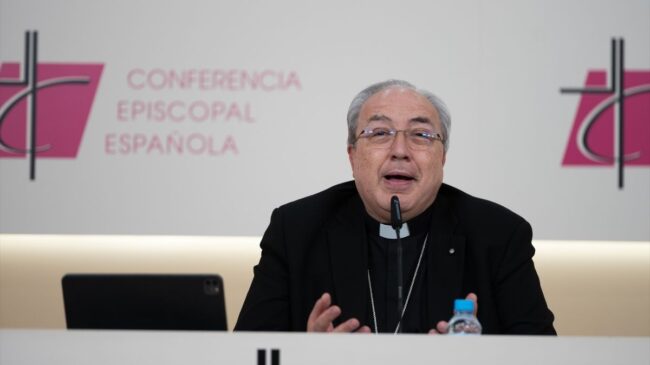 La Iglesia rechaza la idea de prioridad nacional: «No nos movemos a nivel de eslogan»