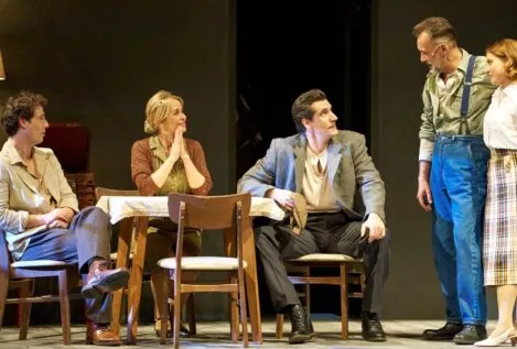 Inmigración, deseo y violencia: la inevitable actualidad de Arthur Miller