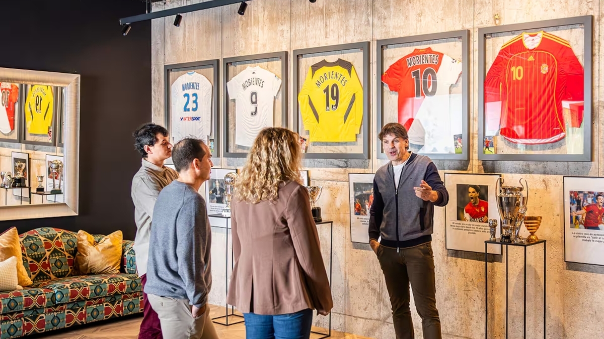 Airbnb ofrece más de 30 experiencias únicas sobre fútbol: desde Morientes a Arturo Valls