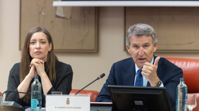 El 40% de los votantes del PSOE apoya la 'prioridad nacional', según una encuesta del PP