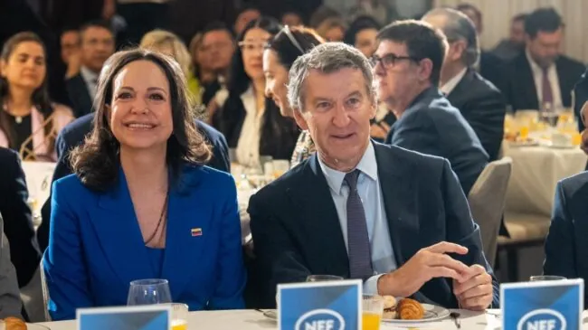 Machado da un apoyo implícito a Feijóo para unas elecciones «muy pronto» en España