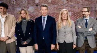 Feijóo acusa a Sánchez de «proteger» a corruptos pero «crujir» a impuestos a la gente