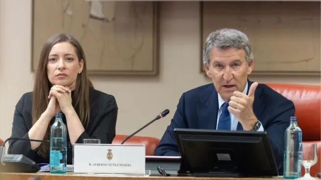 Feijóo califica de «escándalo» que la Fiscalía no haya reducido la solicitud de pena a Aldama