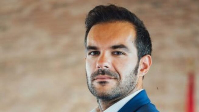 Un  alcalde del PSOE de Castilla-La Mancha trabaja a tiempo parcial para cobrar dos sueldos