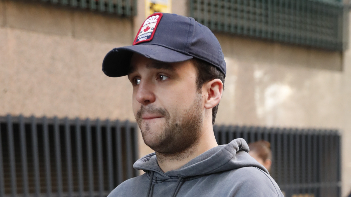 Froilán, pillado por Madrid con una chica: un aperitivo juntos y un paseo por el Retiro