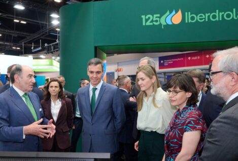 Galán recibe a Sánchez y Aagesen en el stand de Iberdrola del Wind Europe