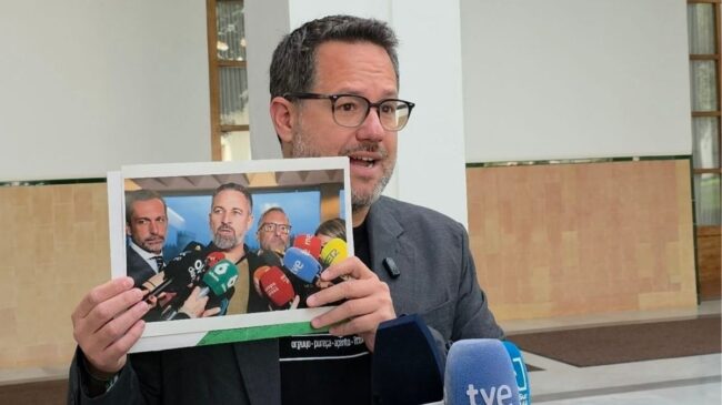 Adelante Andalucía denuncia al director de comunicación de Vox por «incompatibilidad»