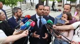 Vox matiza que la prioridad nacional alcanza a los extranjeros con nacionalidad adquirida