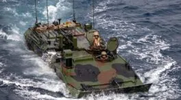 Trump dice que la guerra «terminará pronto» mientras el Pentágono envía 4.200 soldados