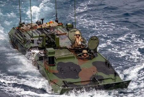 Trump dice que la guerra «terminará pronto» mientras el Pentágono envía 4.200 soldados