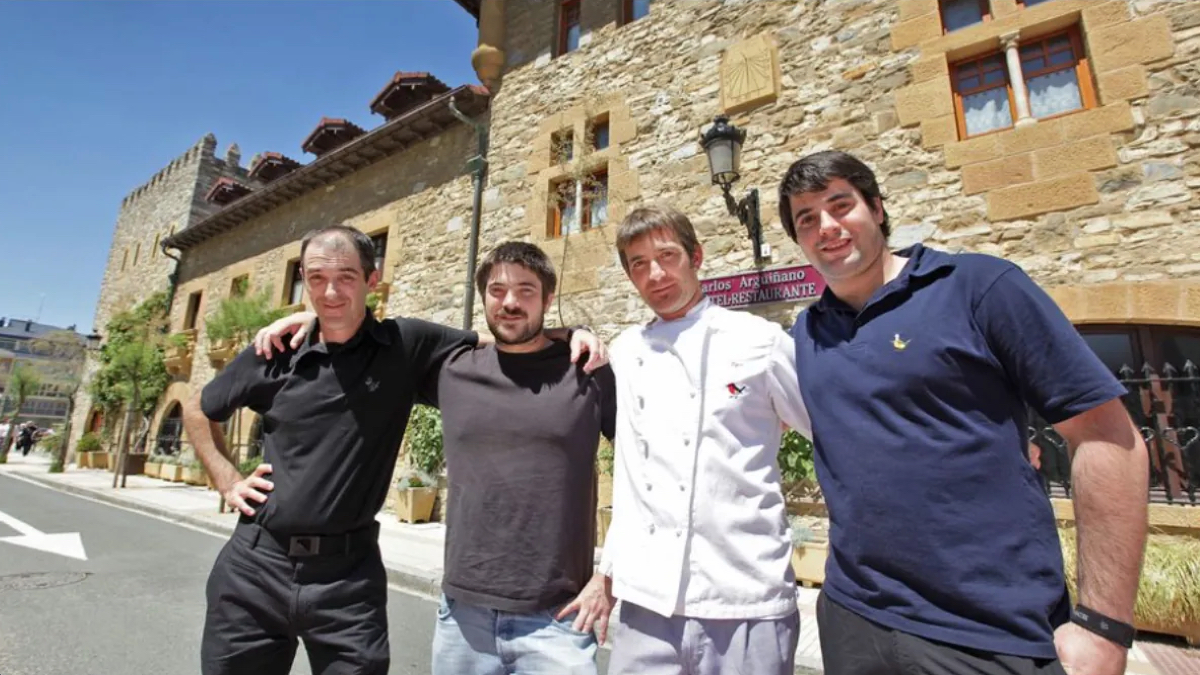 Charli, el hijo de Arguiñano que no tiene relación con el negocio familiar: «Es el que mejor cocina»