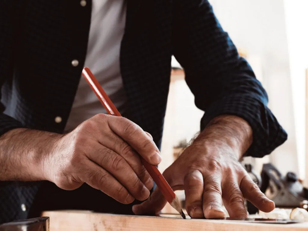 hombre-felicidad-dibujar-manos-william-james