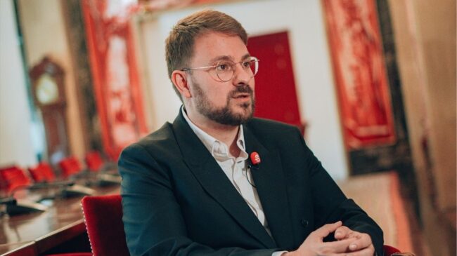 Sumar propone destinar 2.000 millones a comprar viviendas a particulares y fondos