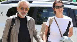 Imanol Arias estrena sus 70 años en su mejor momento: crisis laboral superada, enamorado de una abogada y a punto de ser abuelo