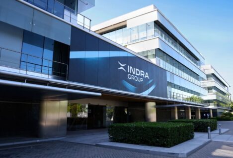 Banco Santander ve un potencial del 40% en Indra con un precio objetivo de 67 euros