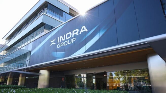 Indra subestimó Ormuz frente a Suez antes de la guerra de Irán en su informe para inversores