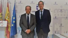El interventor de Castilla-La Mancha dona al PSOE y lo incluye en su declaración de bienes