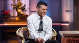 Jesús Vázquez se burla de los hombres de 50 años que salen a ligar en discotecas