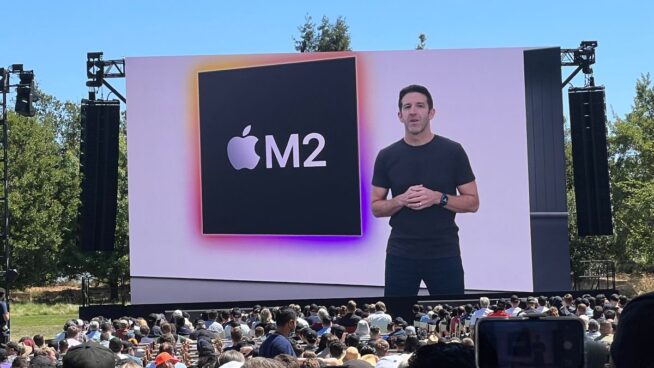 Lo que debes saber del nuevo CEO de Apple que sigue la estela de Jobs: no tiene ni LinkedIn