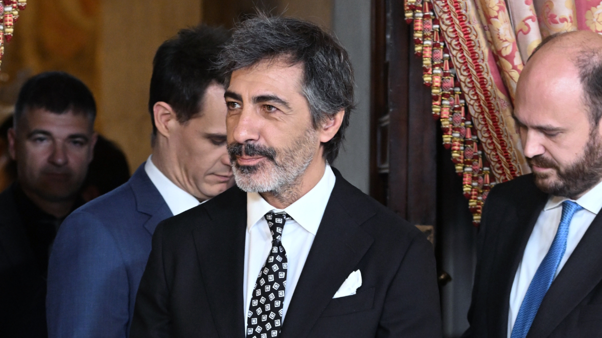 La comida de Juan del Val en el Palacio Real junto a los Reyes: cristalería de La Granja, caballa y albóndigas de choco