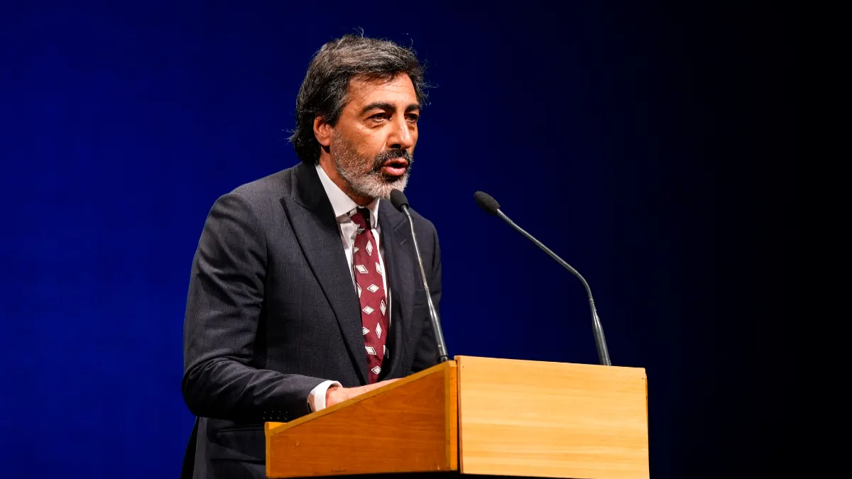 El pueblo andaluz que marcó la juventud tardía de Juan del Val: «Fue una etapa intensa que duró poco»