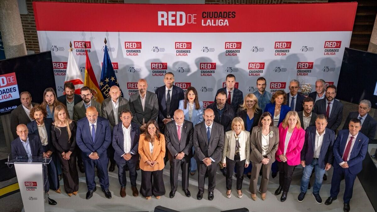 La FEMP y LaLiga lanzan una red de ciudades para combatir la violencia y el odio en el deporte