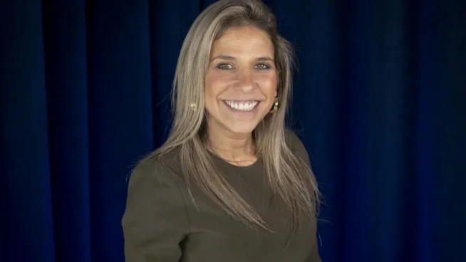 Karina Sainz Borgo: «‘Nazarena’ fue ese desierto que yo tenía que atravesar»