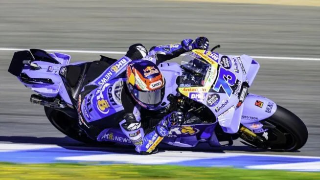 Alex Márquez conquista Jerez y Marc sufre otra caída