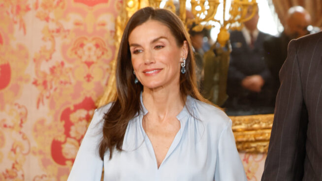 Letizia ahora habla guaraní: su vídeo «de una toma y sin cortes» con el que vuelve a ser periodista