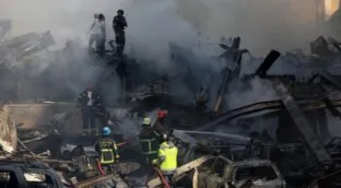 Netanyahu anuncia negociaciones con Líbano mientras mantiene la ofensiva contra Hezbolá