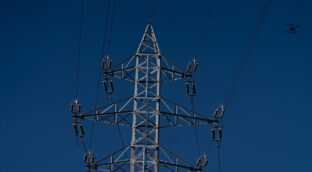 La CNMC busca ayuda para supervisar el sector eléctrico: «Hay mil ficheros trimestrales»