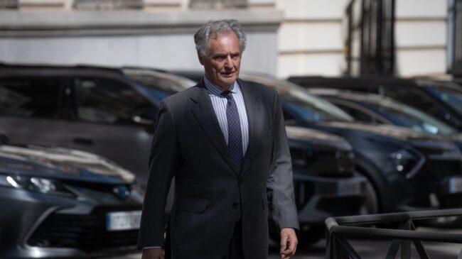 López del Hierro precisa que solo hubo una reunión en Génova entre Cospedal y Villarejo