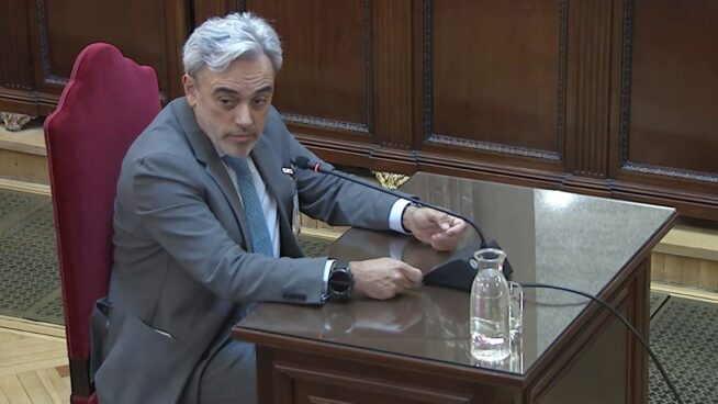 Un constructor beneficiado por Ábalos admite que pagó 25.000 euros a Koldo tras contratarle