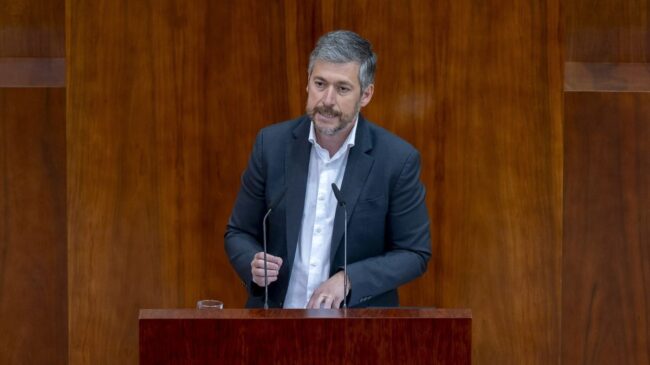 Madrid rinde homenaje a las cinco víctimas de un atentado de ETA en su 40º aniversario