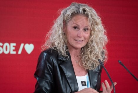 El PSOE exige a Moreno alzar la voz contra el pacto PP-Vox que no quiere para Andalucía