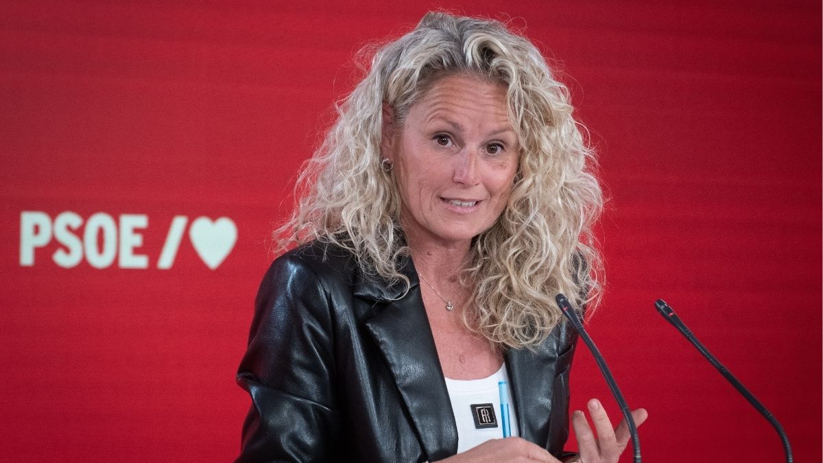 El PSOE exige a Moreno alzar la voz contra el pacto PP-Vox que no quiere para Andalucía