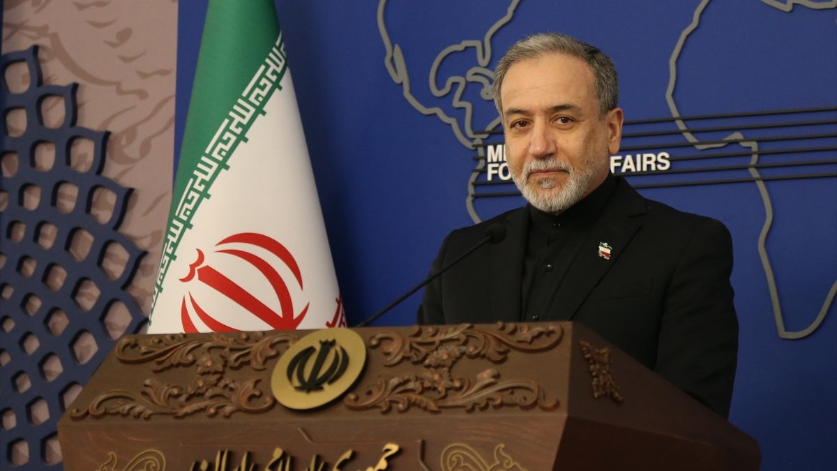 El ministro de Exteriores iraní abandona Islamabad sin esperar a los estadounidenses