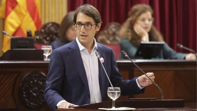 El PSOE niega que el informe de la UCO culpe a Armengol y acusa al PP de «difundir bulos»