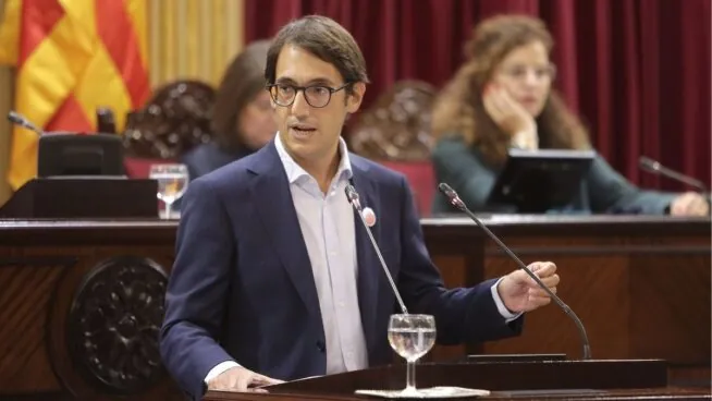 El PSOE niega que el informe de la UCO culpe a Armengol y acusa al PP de «difundir bulos»