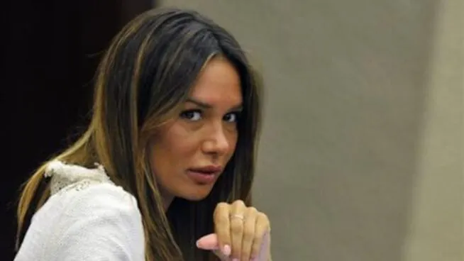 Polémica en Italia: el indulto a una amiga de Berlusconi por adoptar a un niño sacude el país