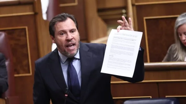 Puente, contra Moreno: Renfe pide al juzgado detalles de la gestión del 112 andaluz en Adamuz