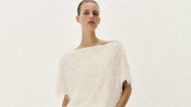 Ni 'capri' ni 'bombachos': Zara y Mango traen los cinco vaqueros rectos tendencia de primavera perfectos para looks de cualquier evento