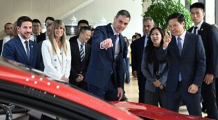 El Gobierno no da «ningún valor» a la petición de prisión de Manos Limpias para Begoña Gómez